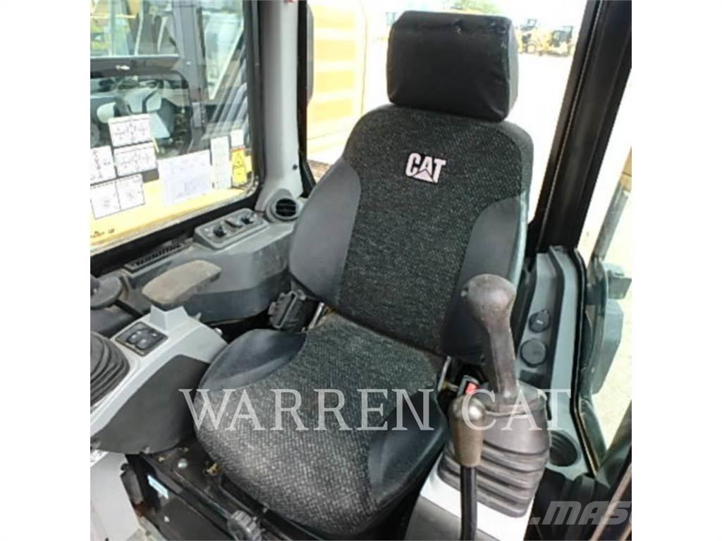 CAT 305.5E2 Lánctalpas kotrók