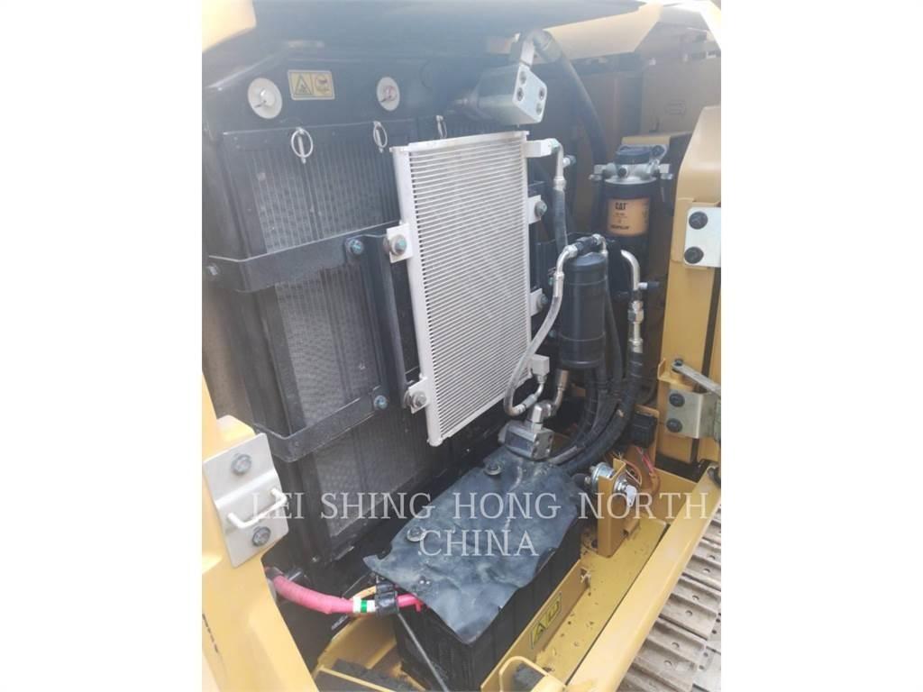 CAT 305.5E2 Lánctalpas kotrók