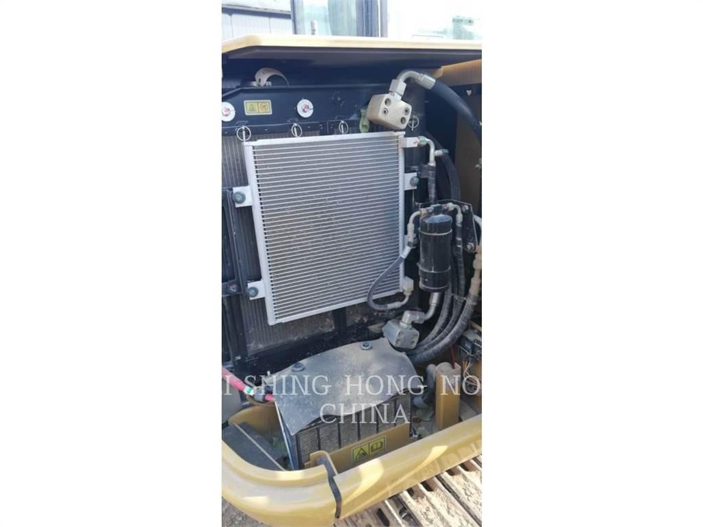 CAT 305.5E2 Lánctalpas kotrók