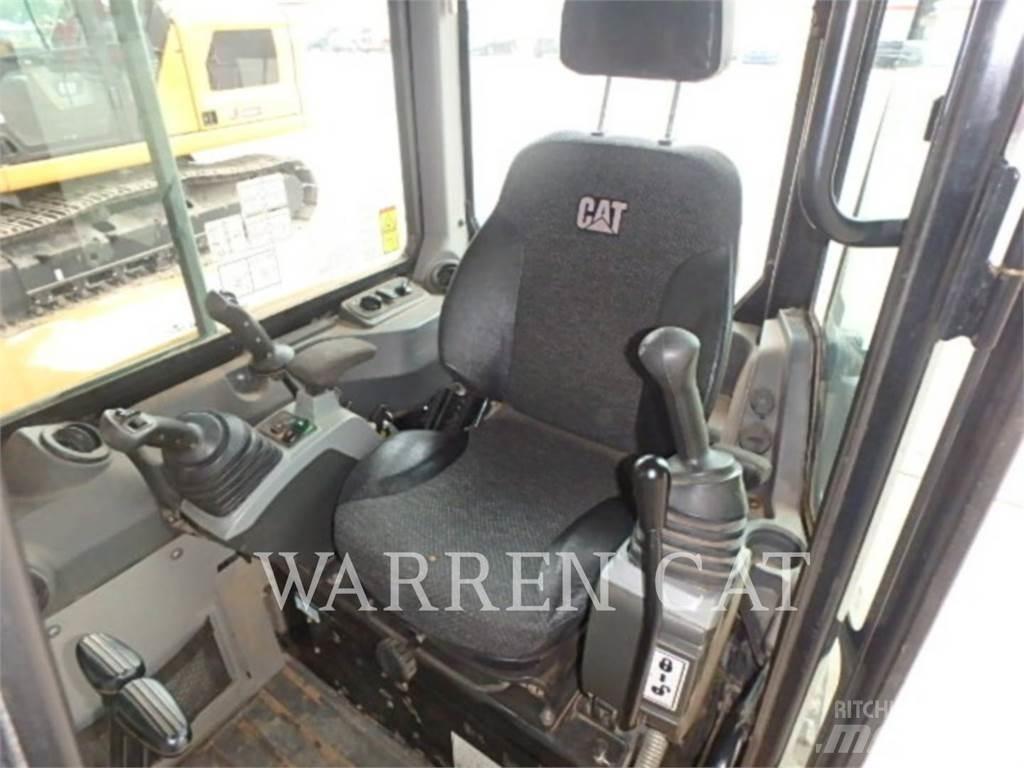 CAT 305.5E2 HT Lánctalpas kotrók