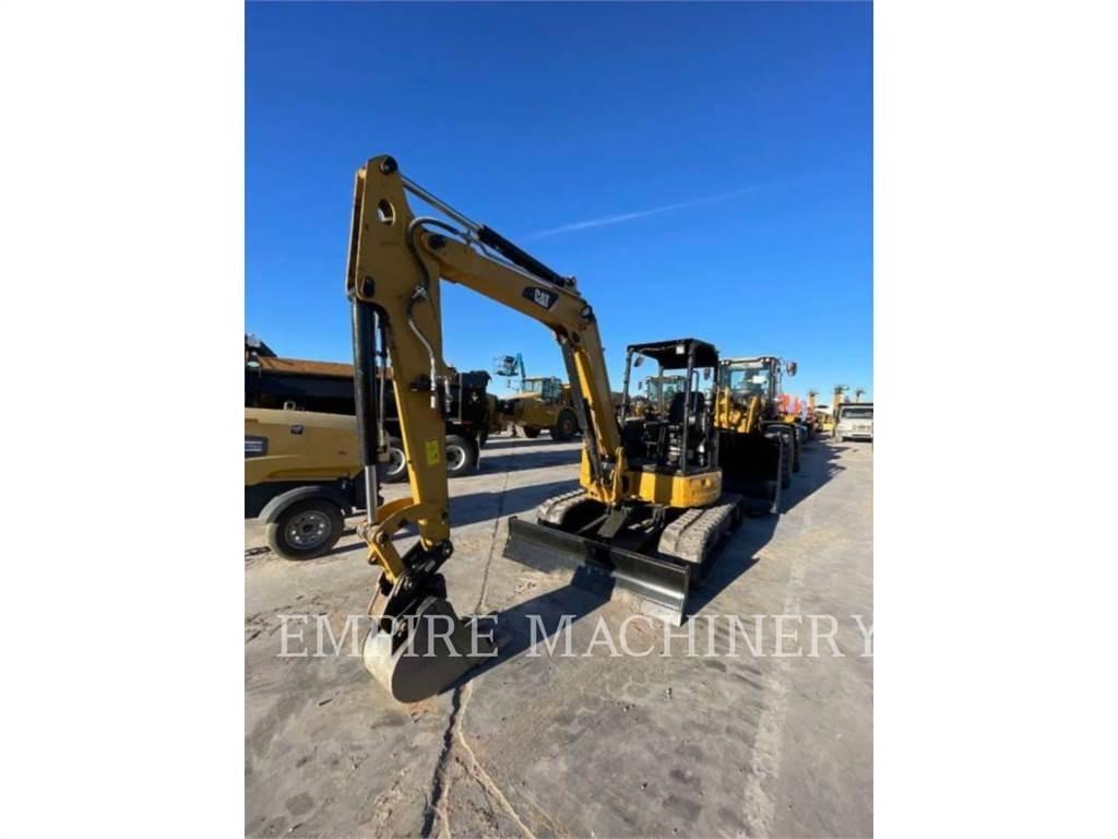 CAT 305.5E2 OR Lánctalpas kotrók