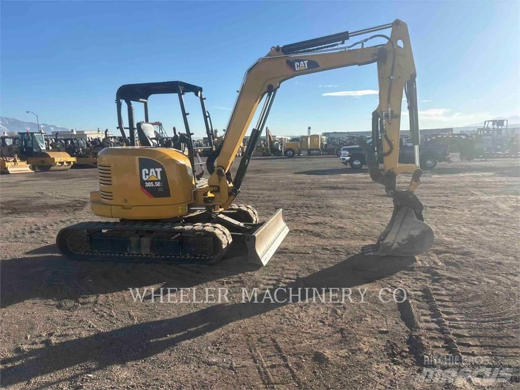 CAT 305.5E2C1T Lánctalpas kotrók