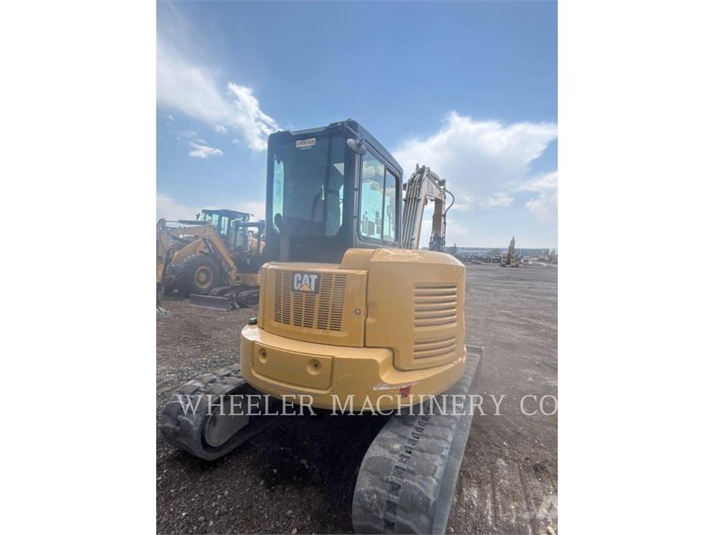 CAT 305.5E2C3T Lánctalpas kotrók
