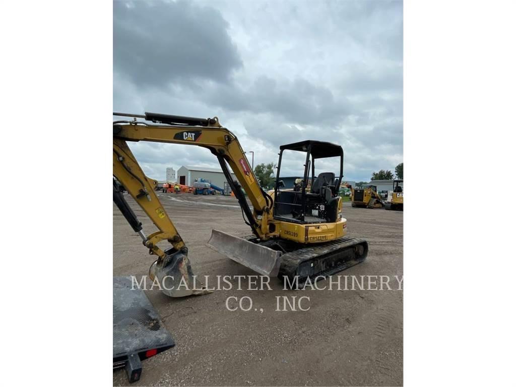 CAT 305.5E2CR Lánctalpas kotrók