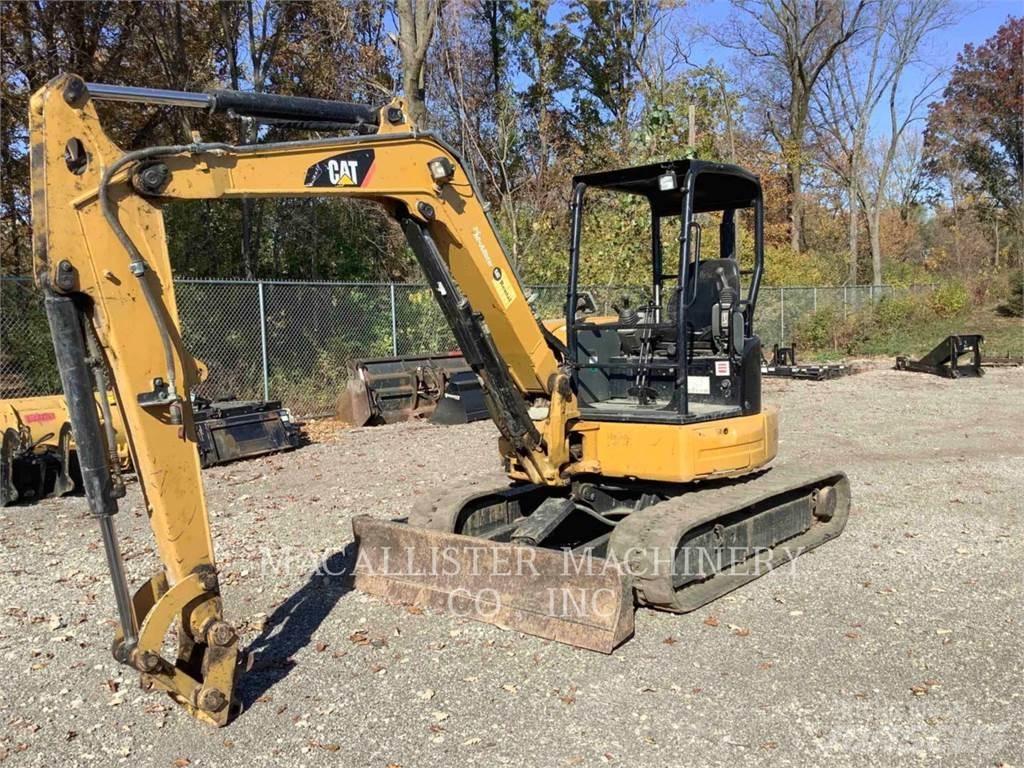 CAT 305.5E2CR Lánctalpas kotrók