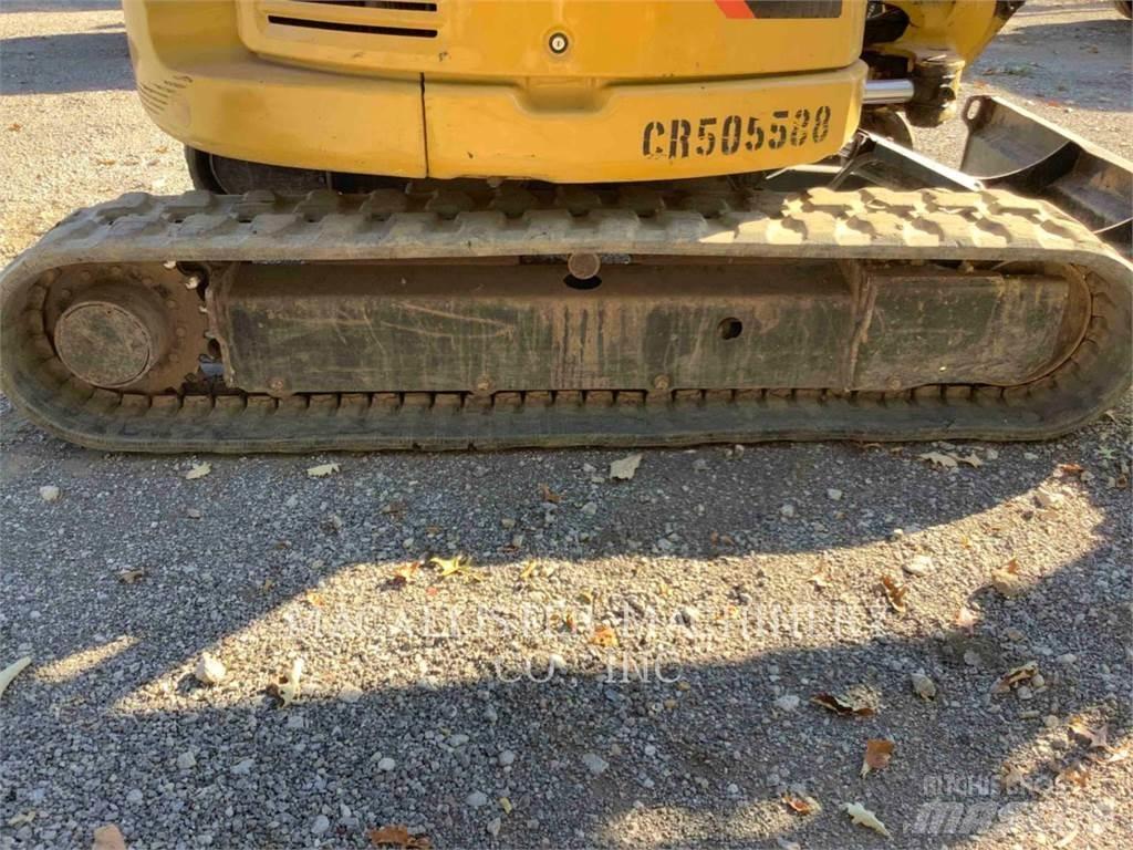 CAT 305.5E2CR Lánctalpas kotrók