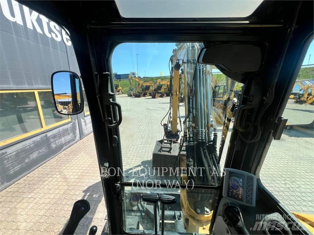 CAT 305.5E2CR Lánctalpas kotrók