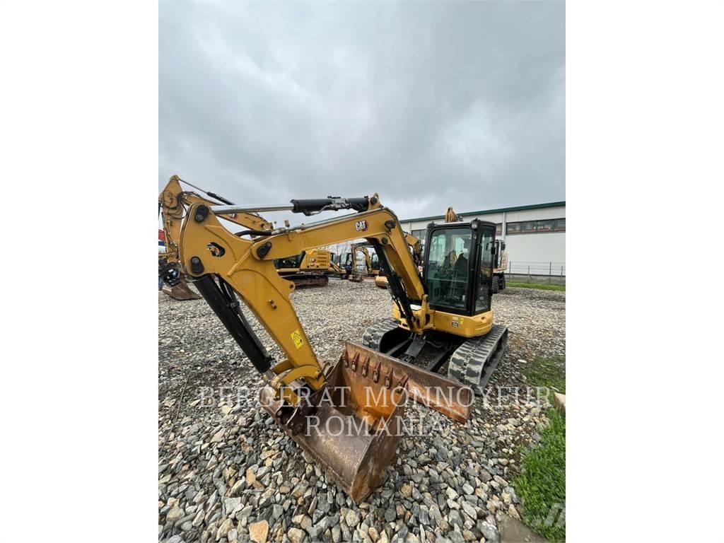 CAT 305.5E2CR Lánctalpas kotrók