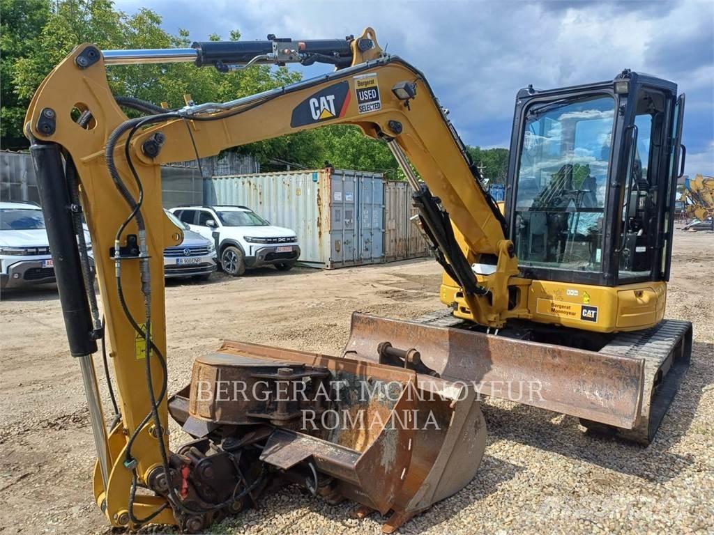 CAT 305.5E2CR Lánctalpas kotrók