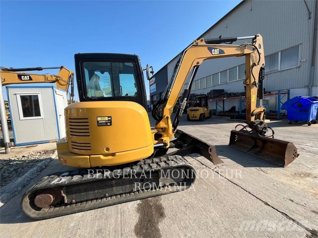 CAT 305.5E2CR Lánctalpas kotrók