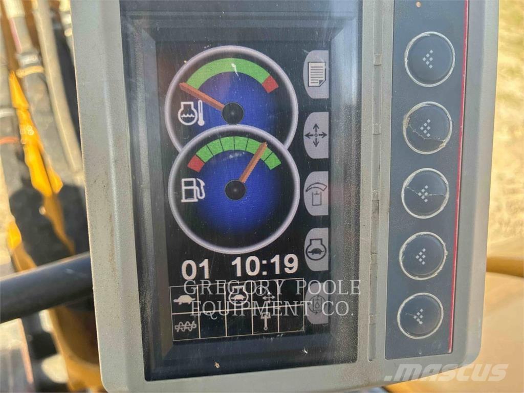 CAT 305.5E2CR Lánctalpas kotrók