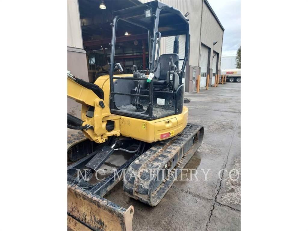 CAT 305.5E2CRN Lánctalpas kotrók