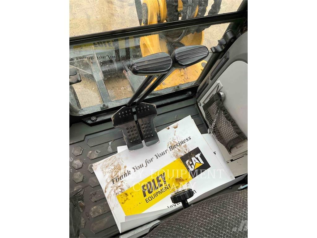 CAT 305.5E2LC Lánctalpas kotrók