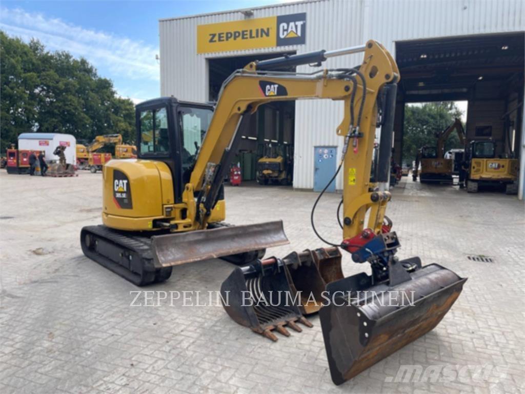 CAT 305.5ECR Lánctalpas kotrók