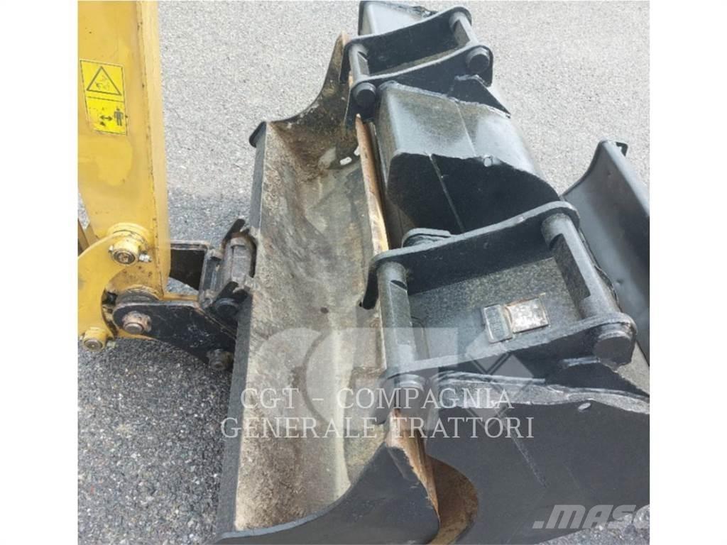 CAT 305 E2 Lánctalpas kotrók