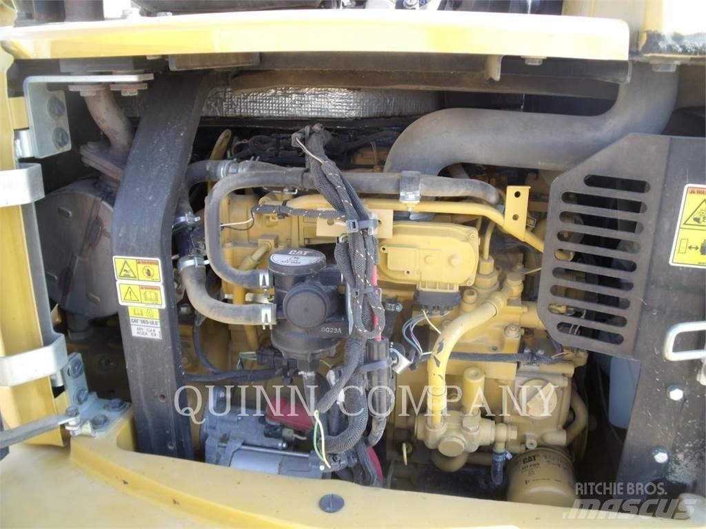 CAT 305E2 Lánctalpas kotrók