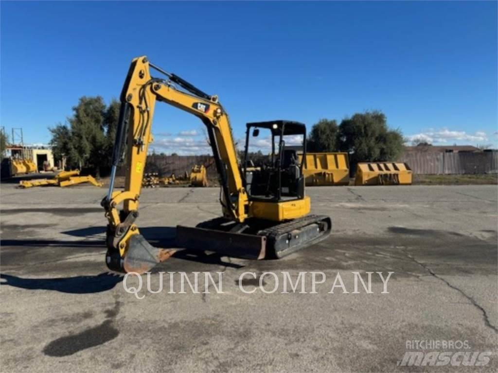 CAT 305E2 Lánctalpas kotrók