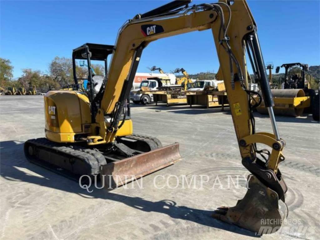 CAT 305E2 Lánctalpas kotrók