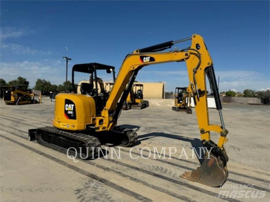 CAT 305E2 Lánctalpas kotrók