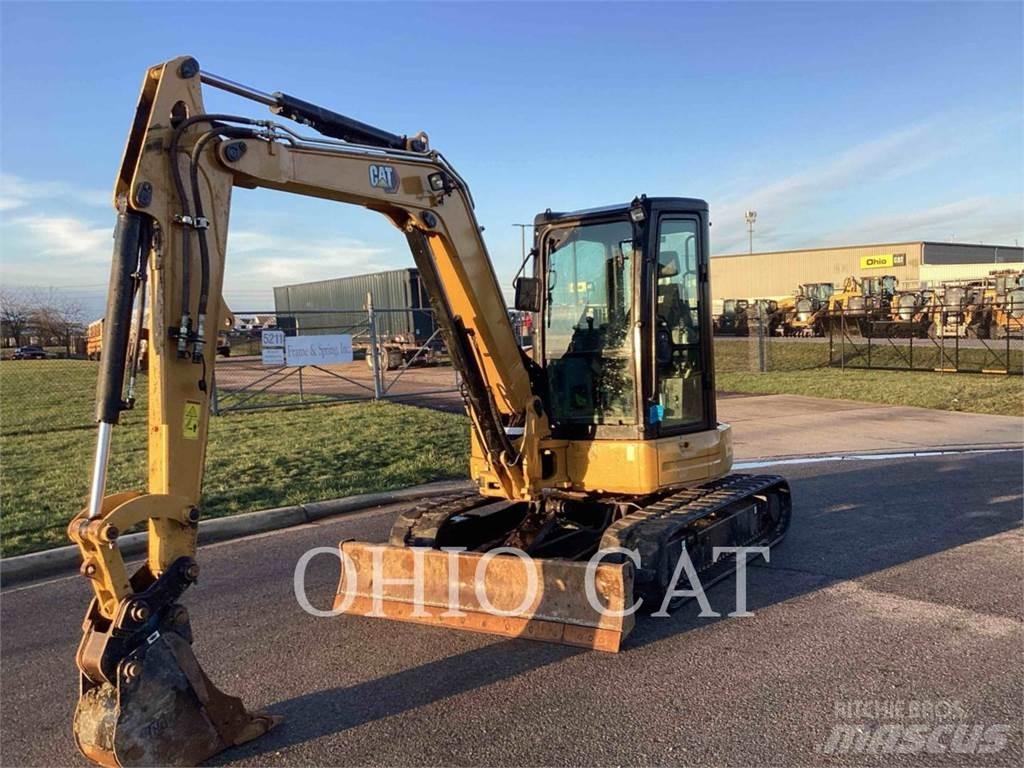 CAT 305E2 Mini kotrók < 7t