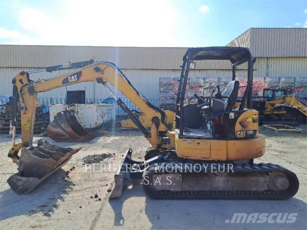 CAT 305E2 Lánctalpas kotrók