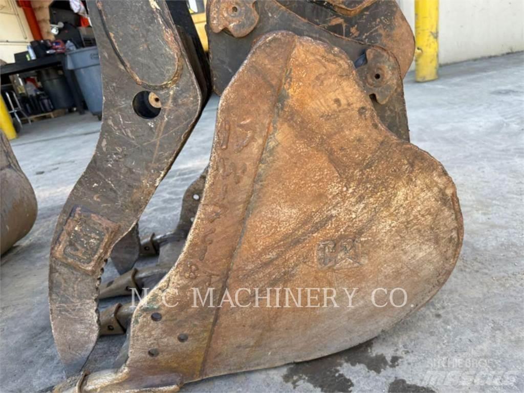 CAT 305E2 CRCN Lánctalpas kotrók