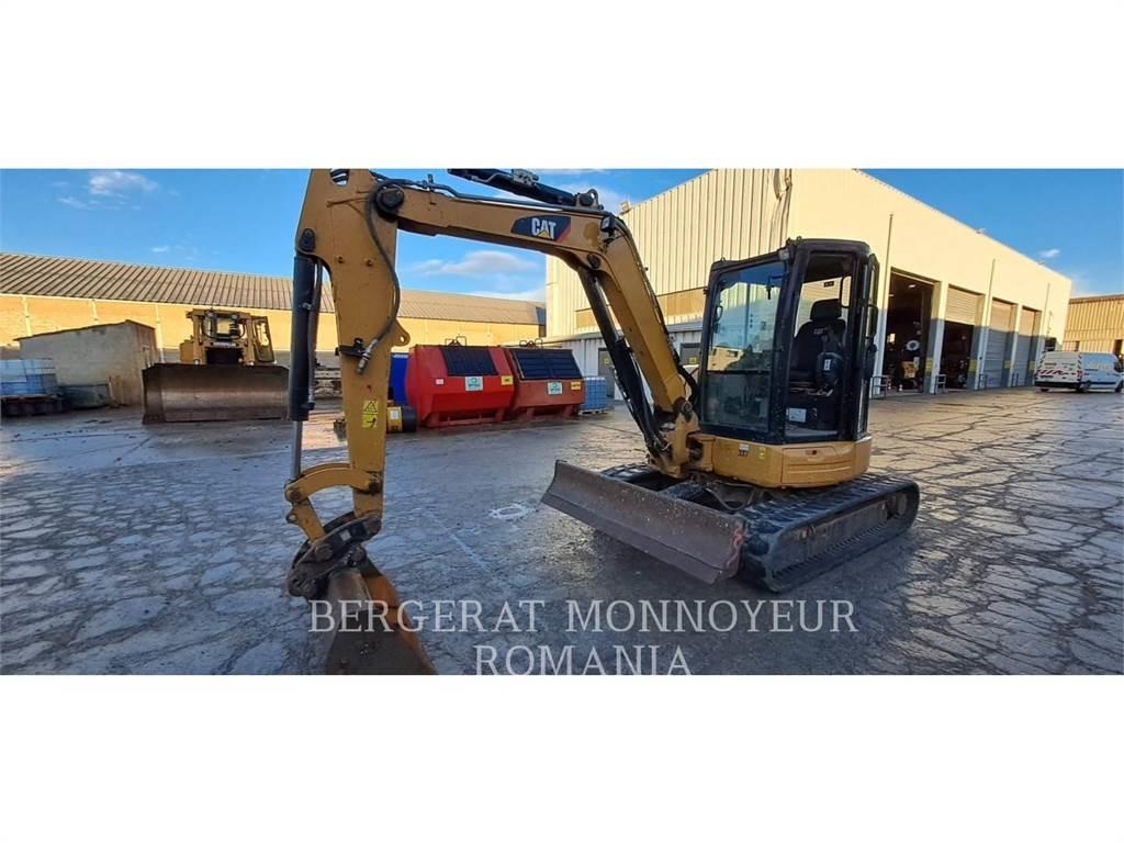 CAT 305E2CR Lánctalpas kotrók