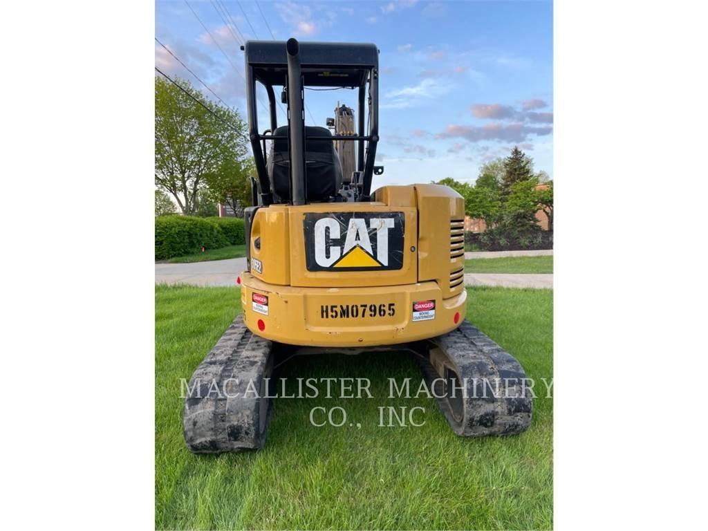 CAT 305E2CR Lánctalpas kotrók