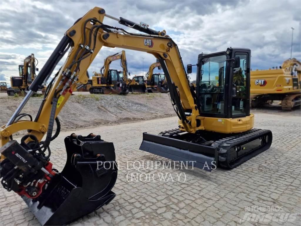 CAT 305E2CR Lánctalpas kotrók
