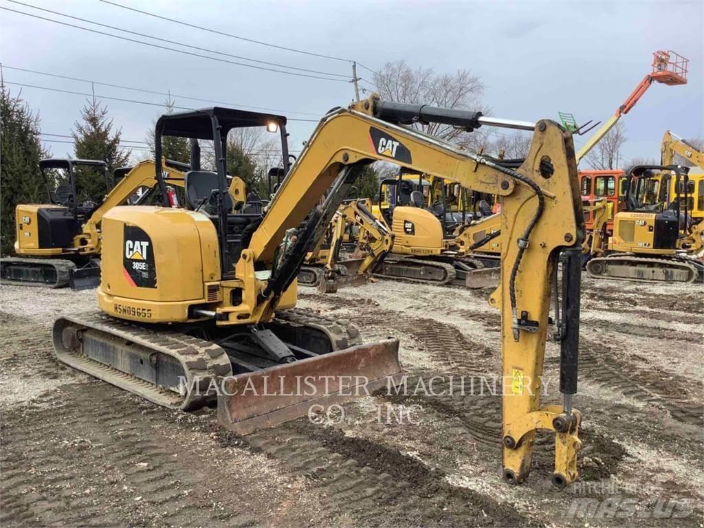 CAT 305E2CR Lánctalpas kotrók