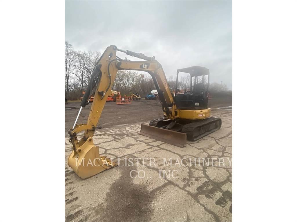 CAT 305E2CR Lánctalpas kotrók