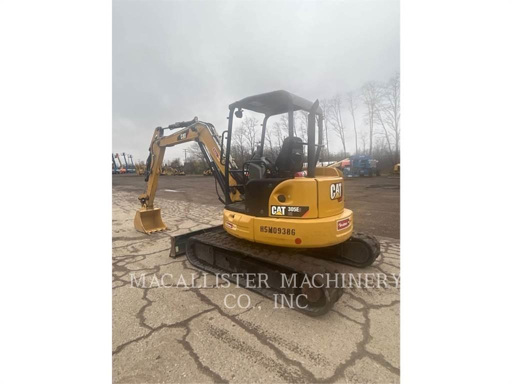 CAT 305E2CR Lánctalpas kotrók