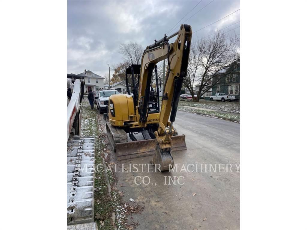 CAT 305E2CR Lánctalpas kotrók