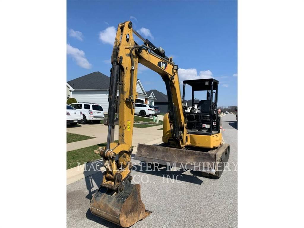 CAT 305E2CR Lánctalpas kotrók