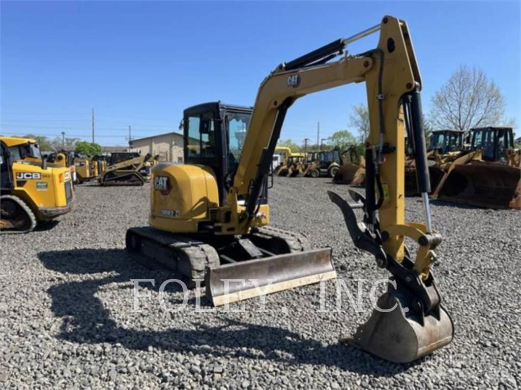 CAT 305E2CR Lánctalpas kotrók