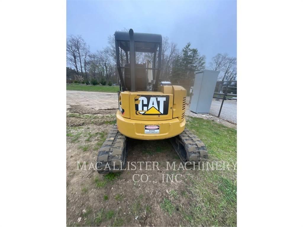 CAT 305E2CR Lánctalpas kotrók