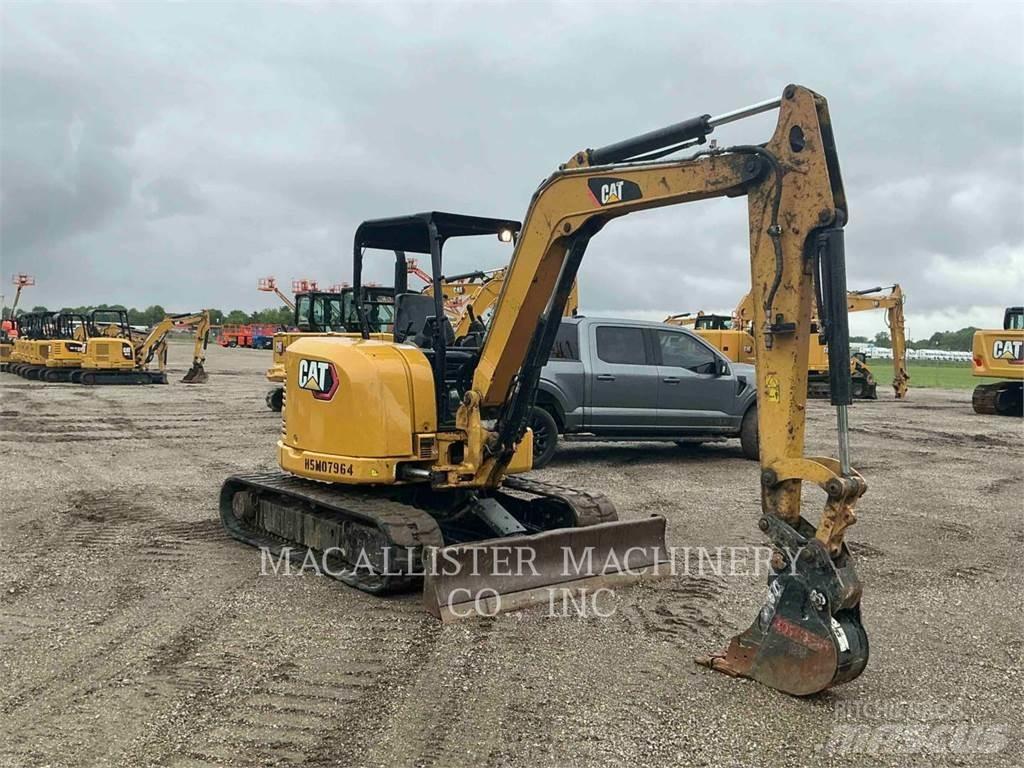 CAT 305E2CR Lánctalpas kotrók