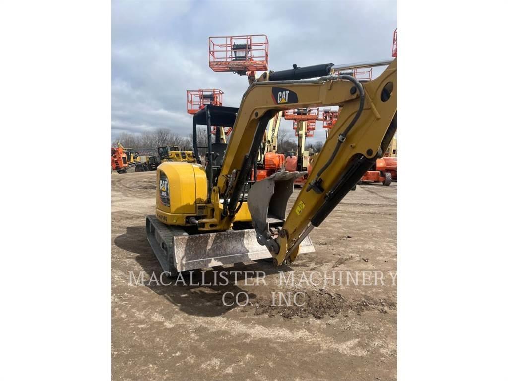 CAT 305E2CR Lánctalpas kotrók
