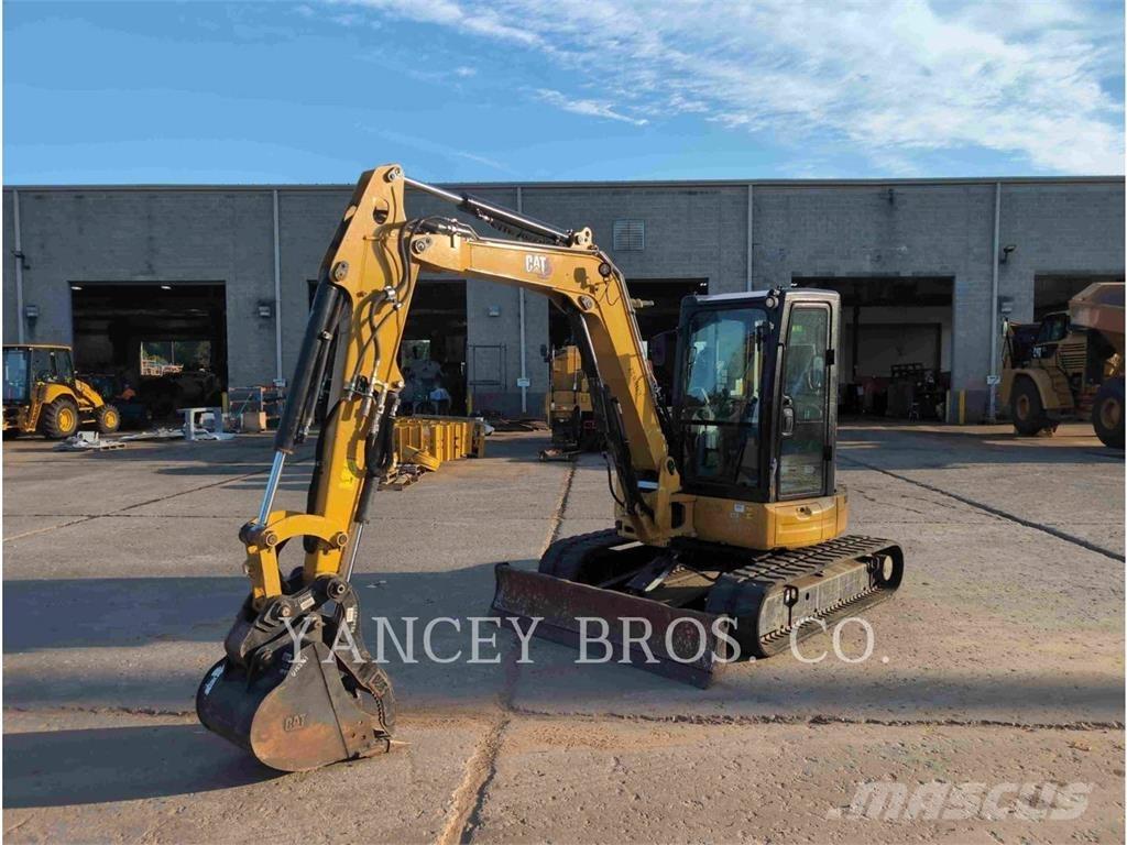 CAT 305E2CR Lánctalpas kotrók