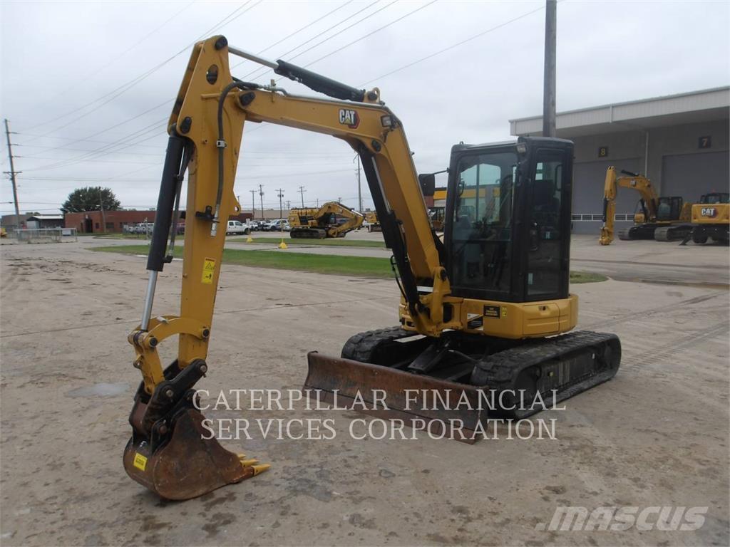 CAT 305E2CR Lánctalpas kotrók