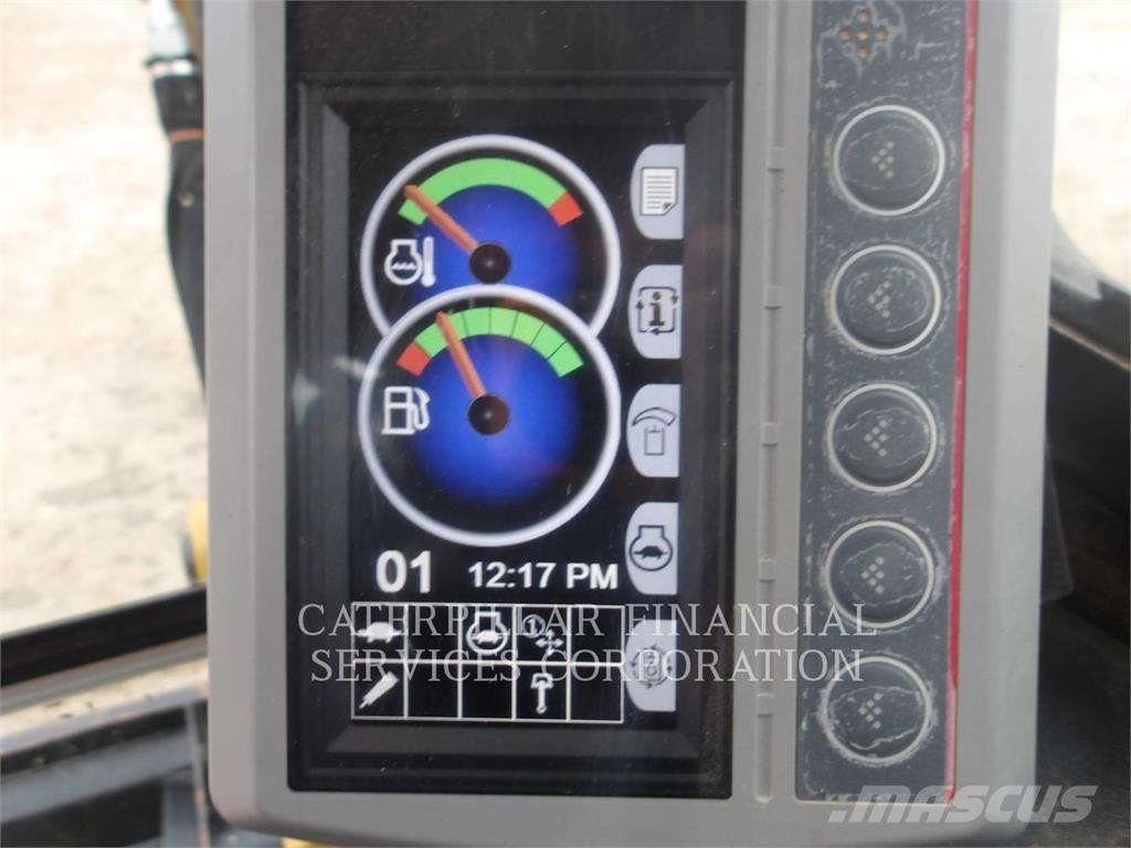 CAT 305E2CR Lánctalpas kotrók