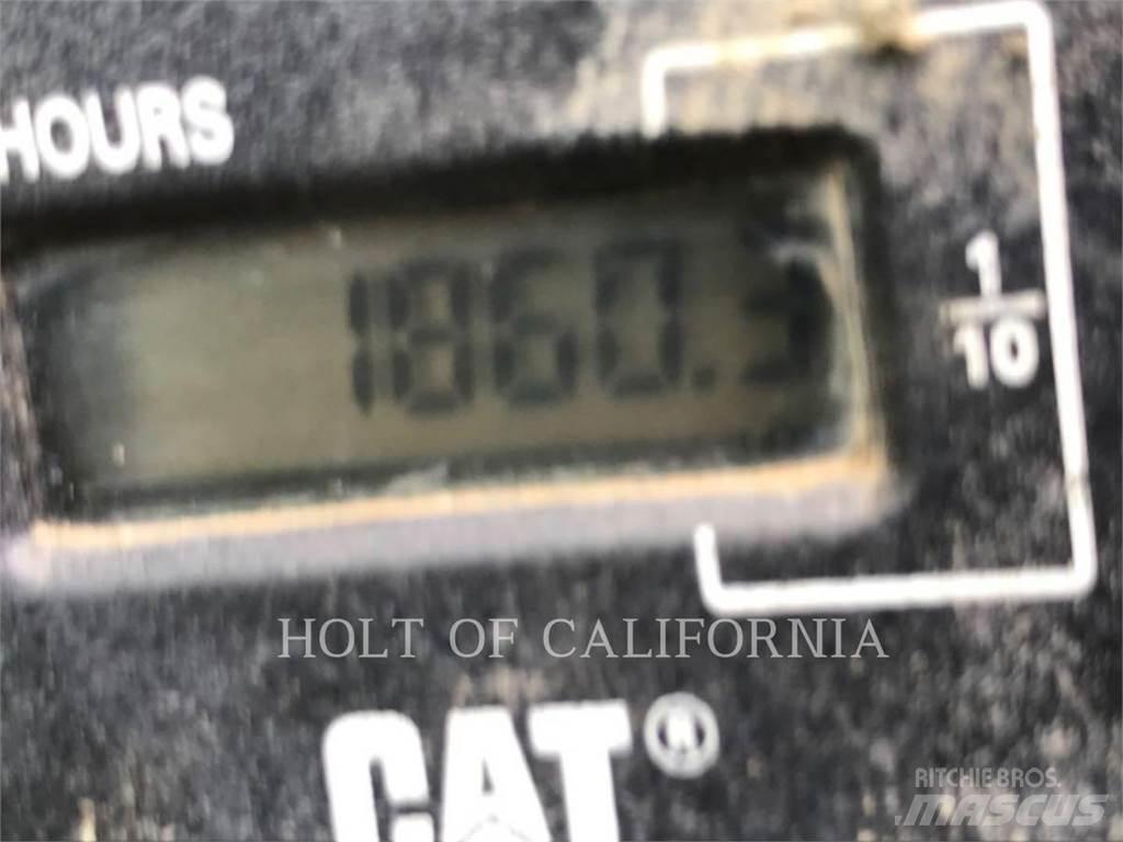 CAT 307 Lánctalpas kotrók
