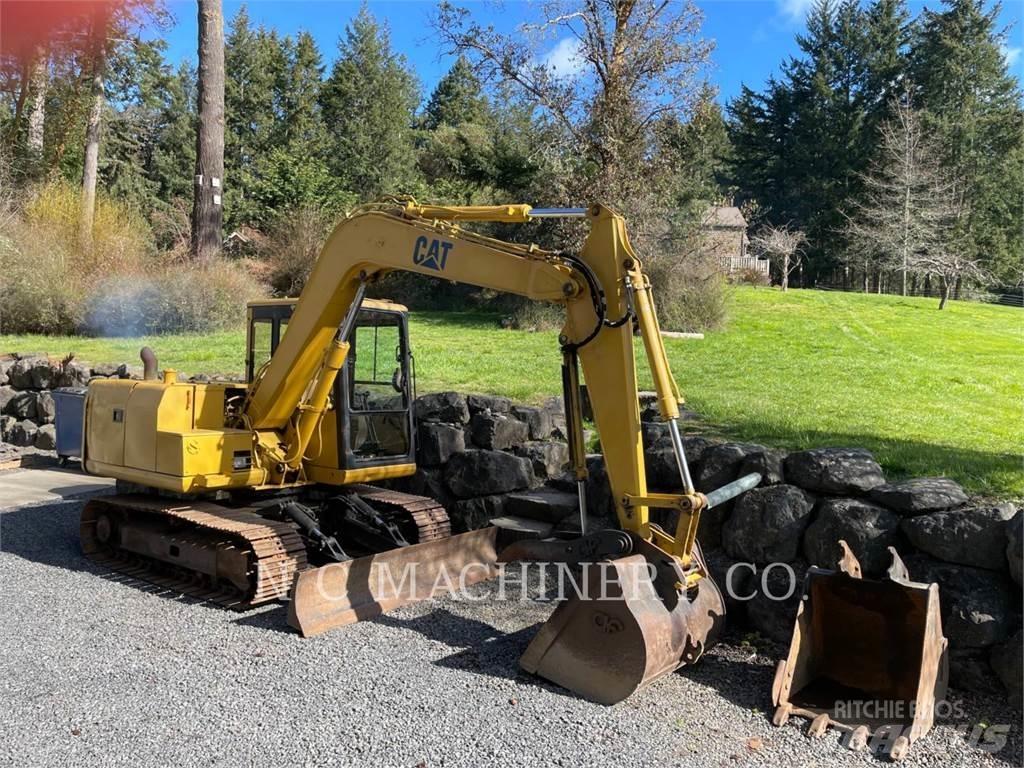 CAT 307 Lánctalpas kotrók