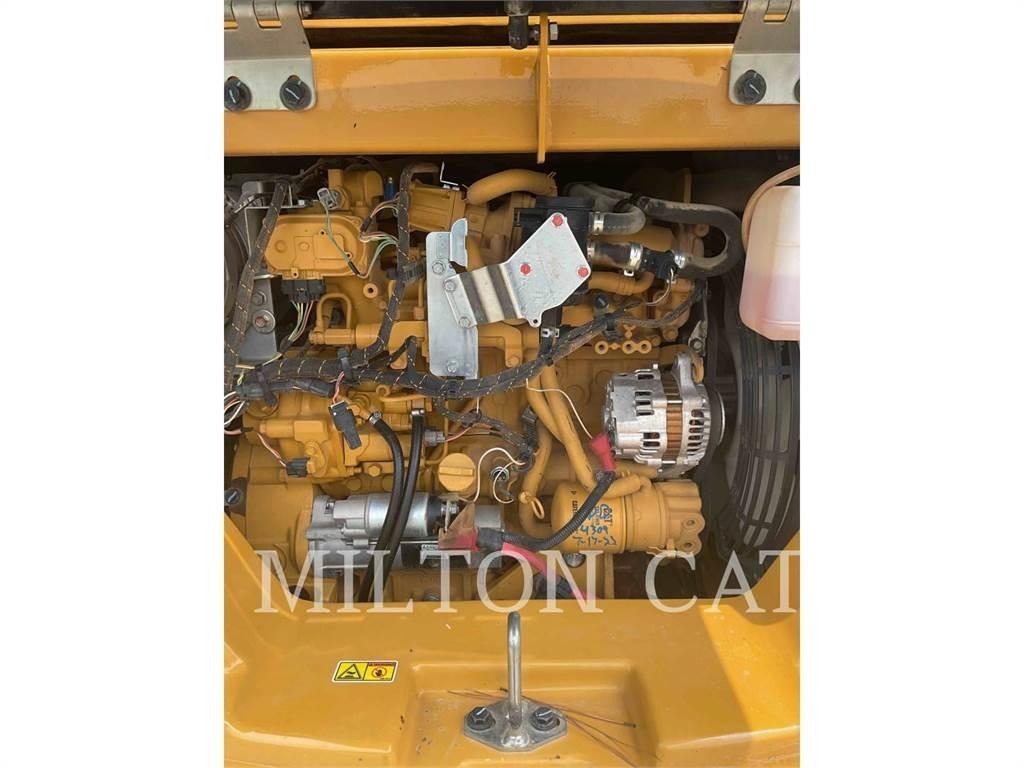 CAT 308E2 CRSB Lánctalpas kotrók