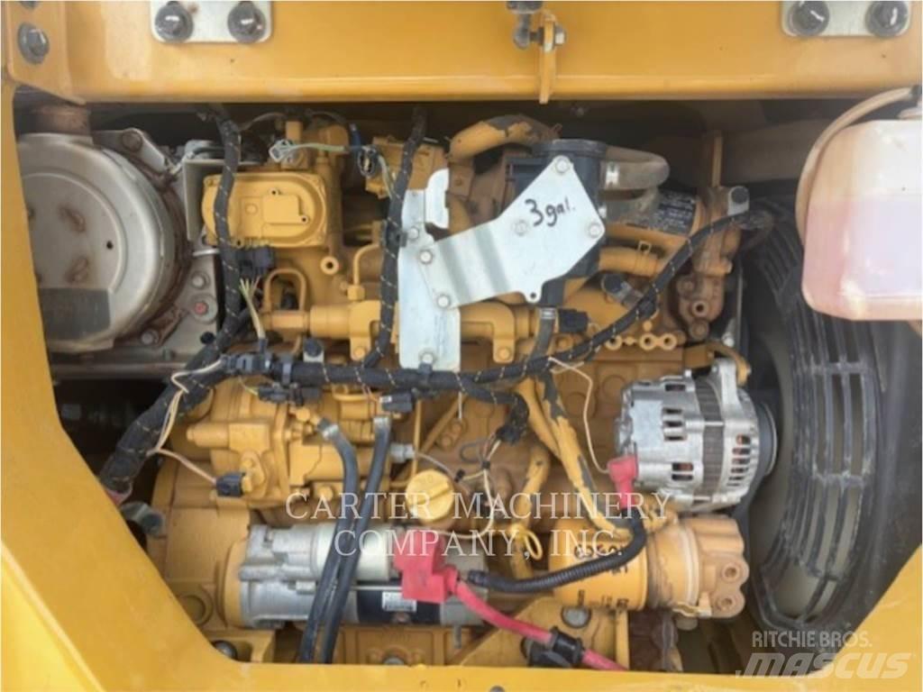CAT 308E2 CRSB Lánctalpas kotrók