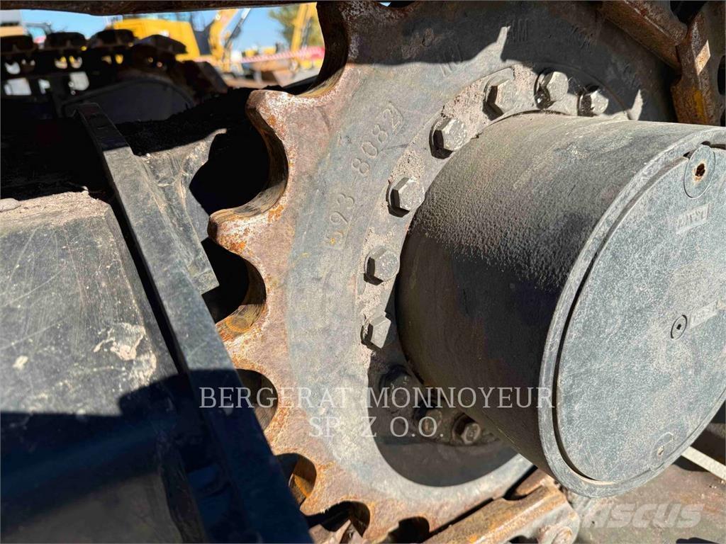 CAT 310 Lánctalpas kotrók