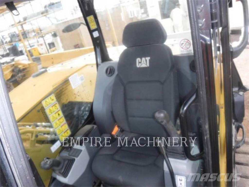 CAT 310-07 Lánctalpas kotrók