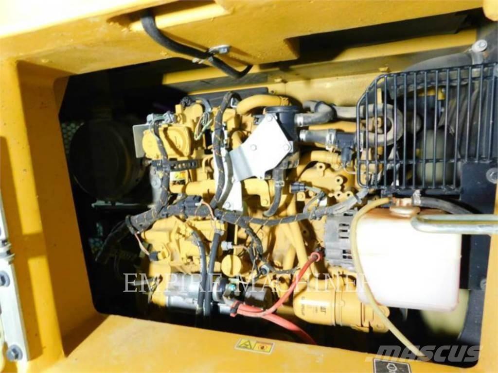 CAT 310-07 Lánctalpas kotrók