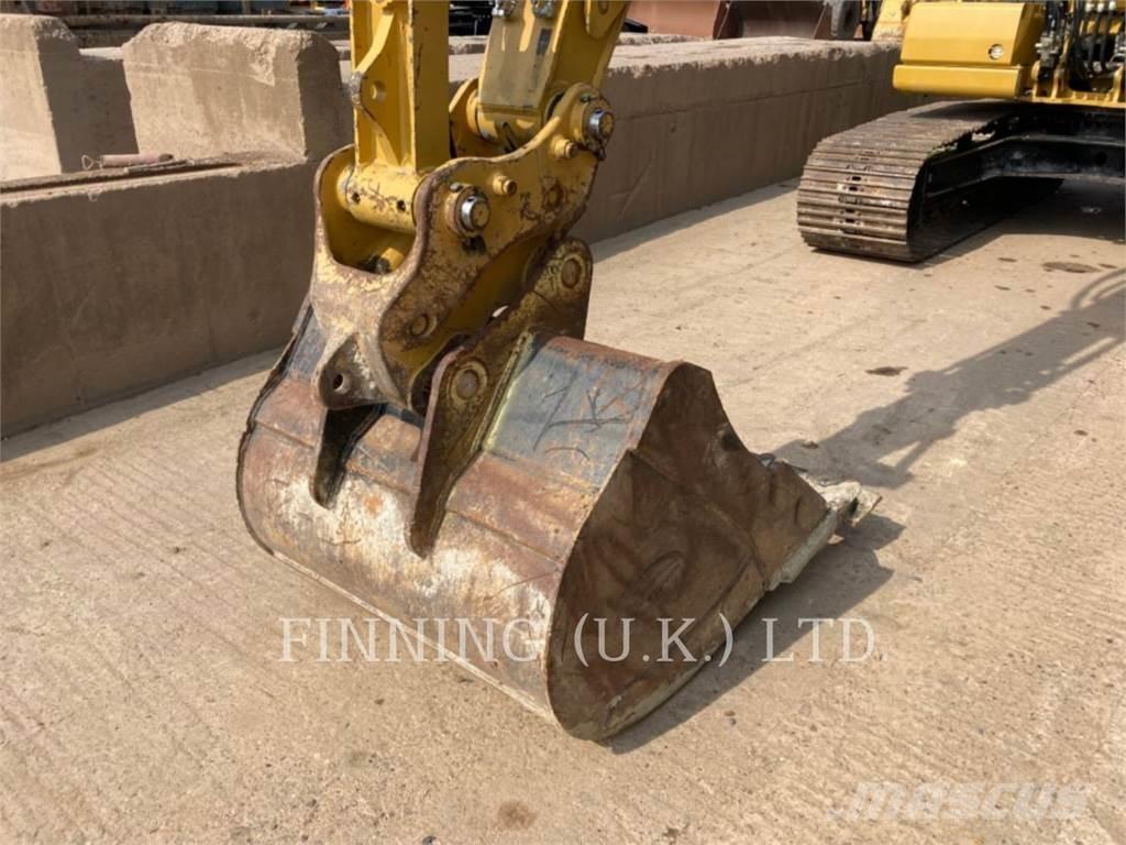 CAT 313-07A 2D Lánctalpas kotrók