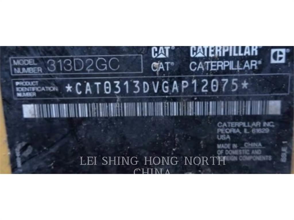 CAT 313D2GC Lánctalpas kotrók